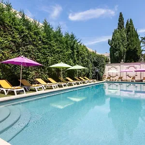 https://inter-hotel-mireille.fr-provencehotel.com